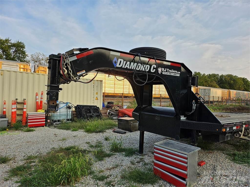 Diamond C  Flatbed/Dropside trailers