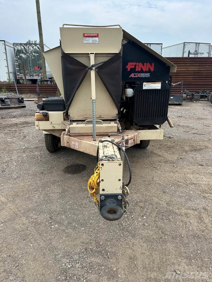 Finn BB302 Municipal / general purpose vehicles