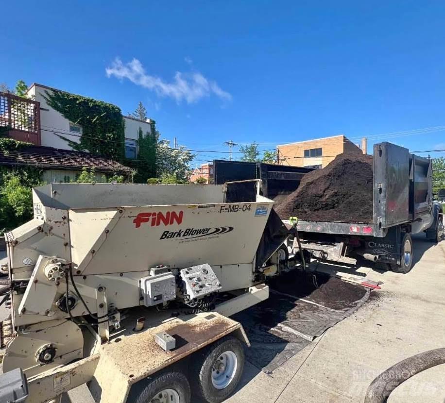 Finn BB302 Hopper equipment, blowers and elevators
