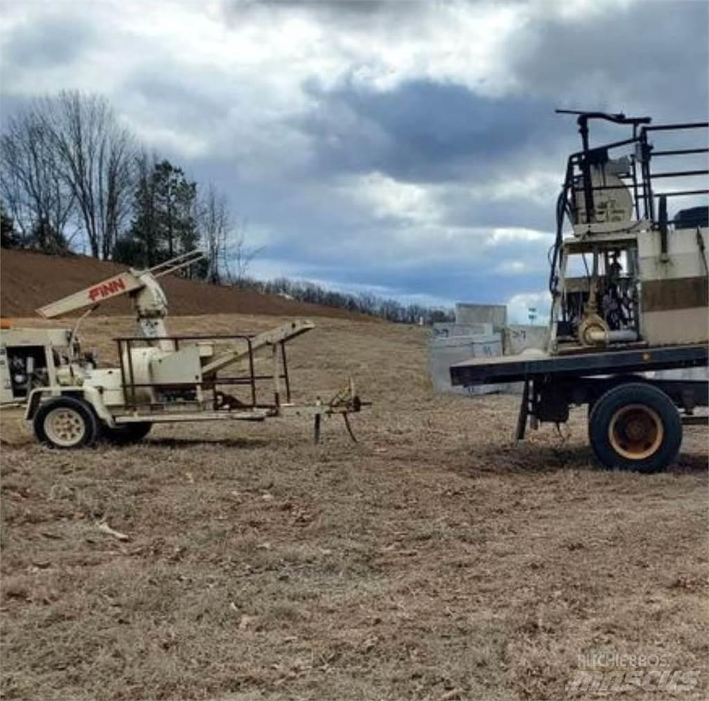 Finn T120 Hopper equipment, blowers and elevators