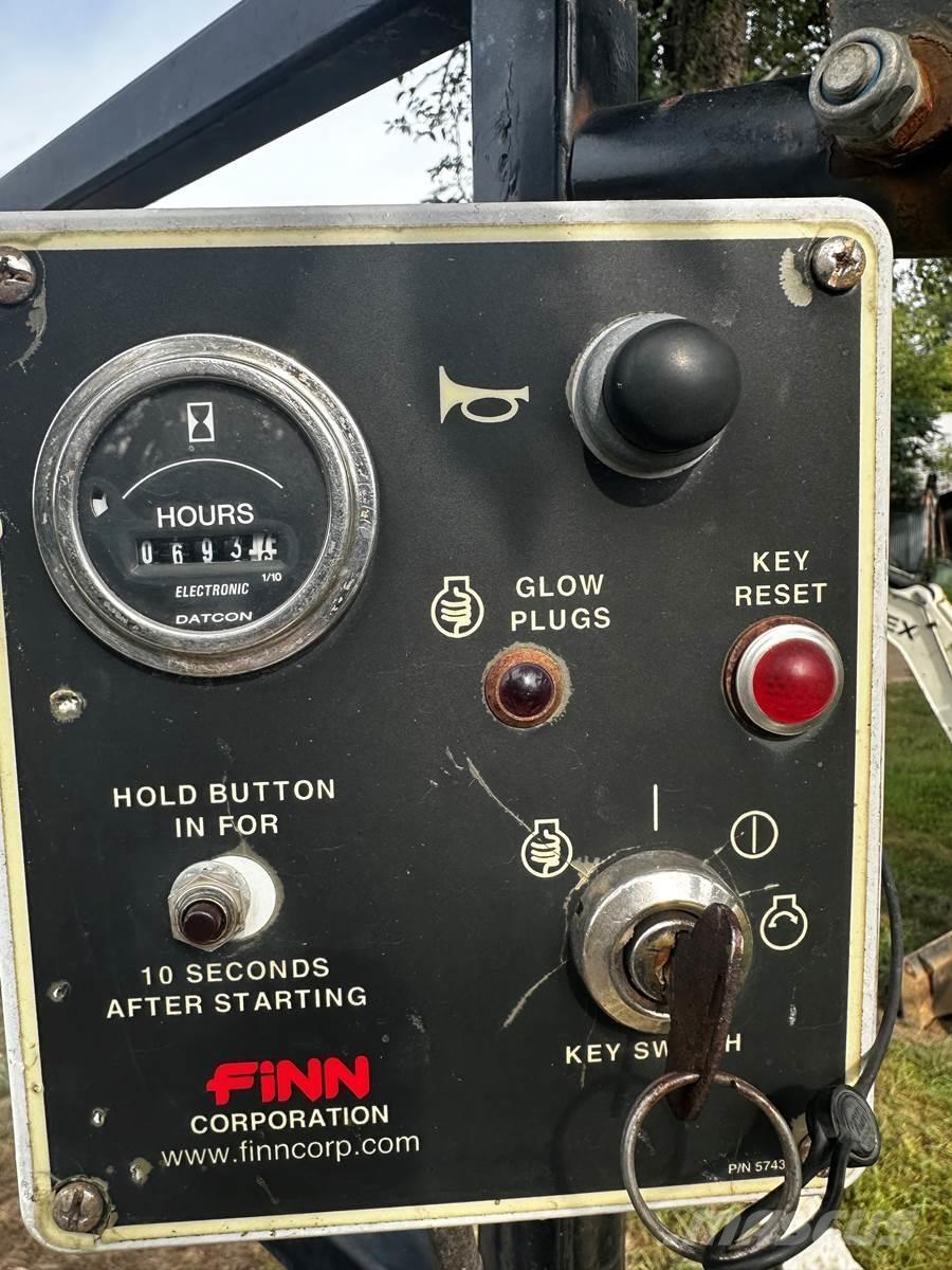 Finn T120 Hopper equipment, blowers and elevators