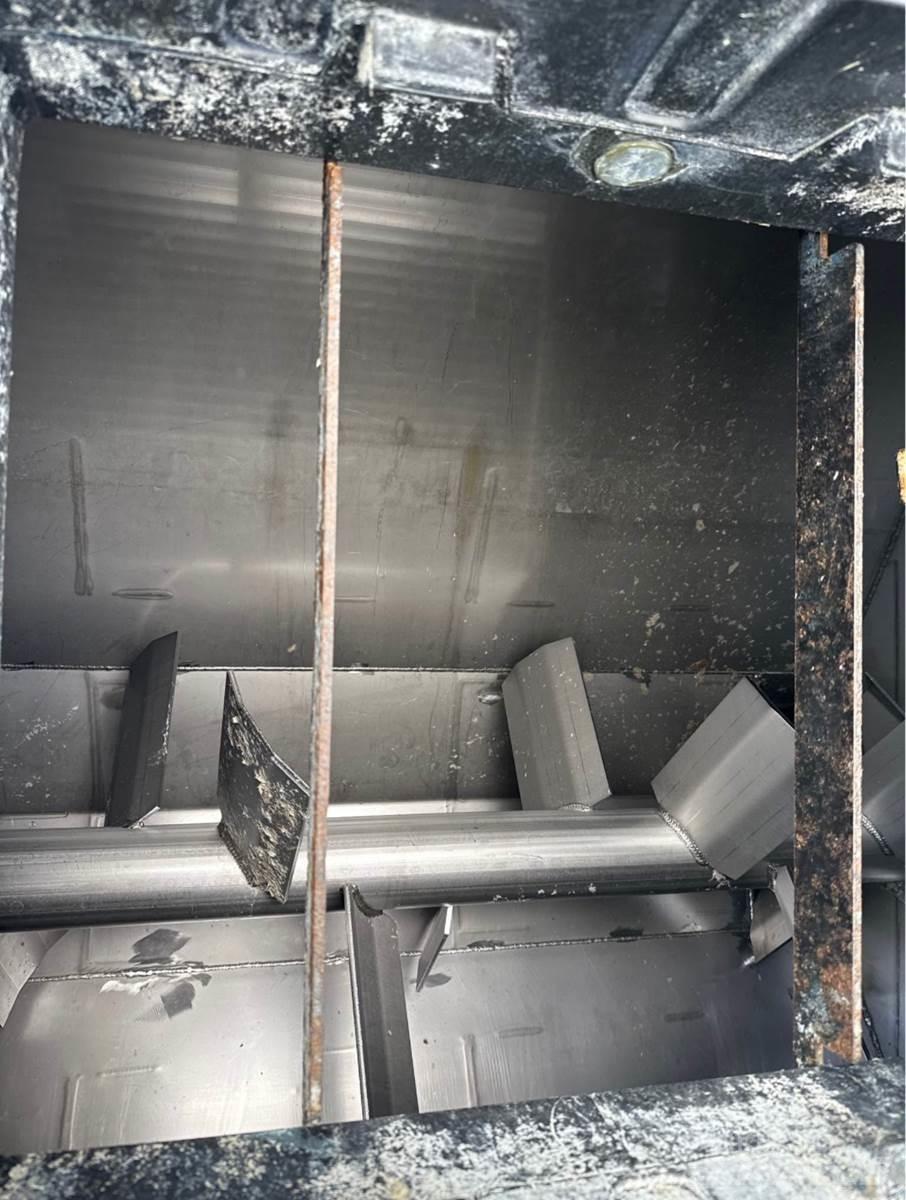 Finn T170 Hopper equipment, blowers and elevators