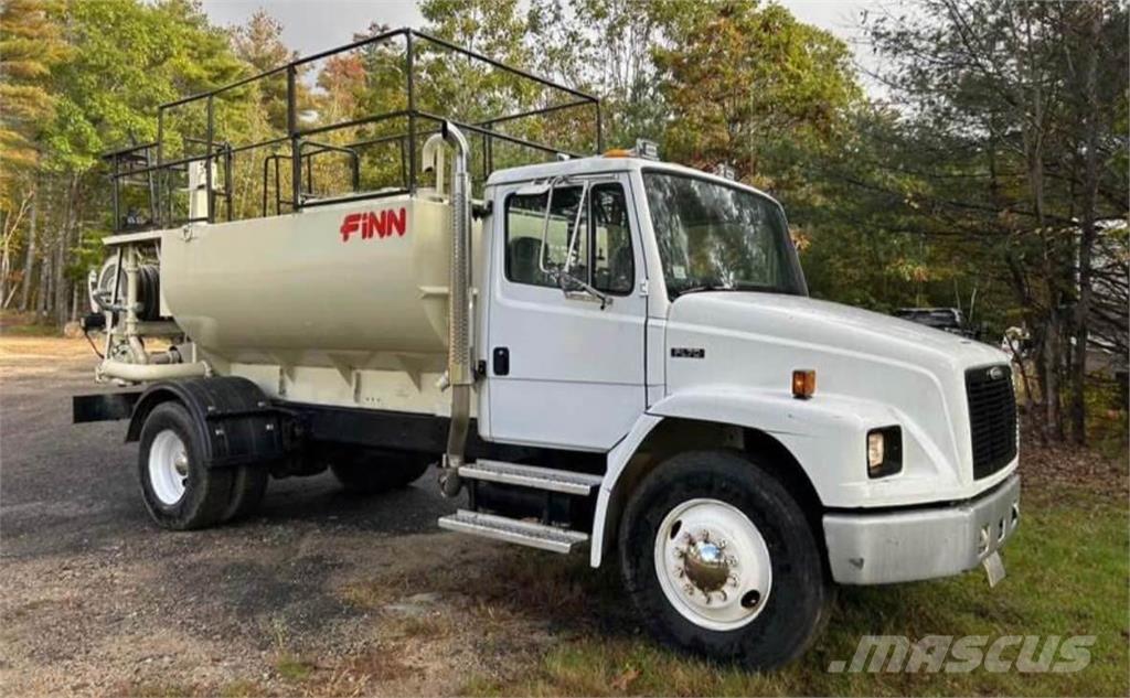 Finn T170 Hopper equipment, blowers and elevators