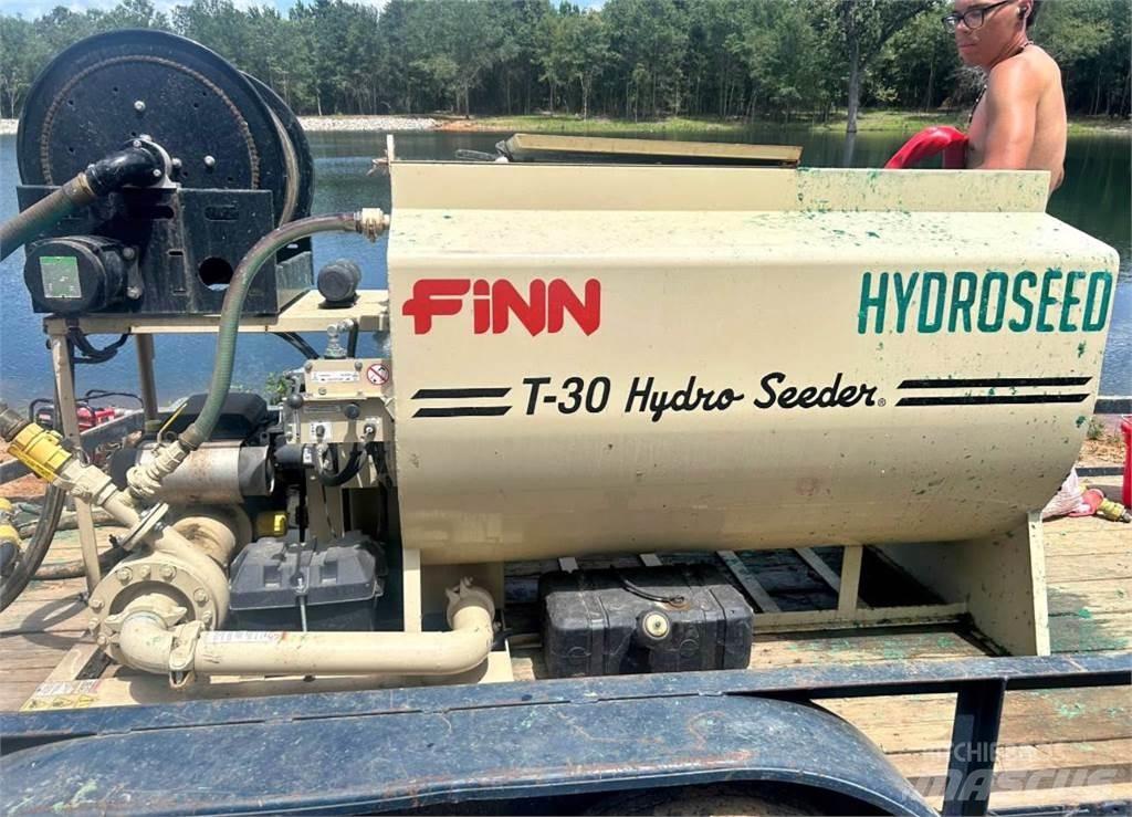 Finn T30 Hopper equipment, blowers and elevators
