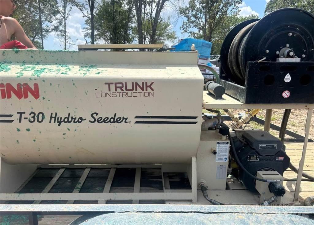 Finn T30 Hopper equipment, blowers and elevators
