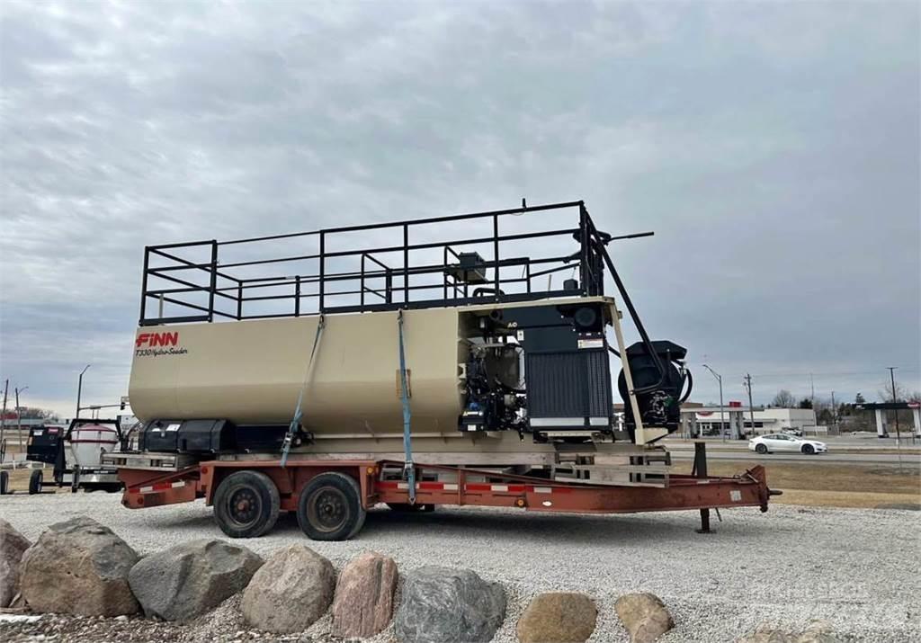 Finn T330 Hopper equipment, blowers and elevators