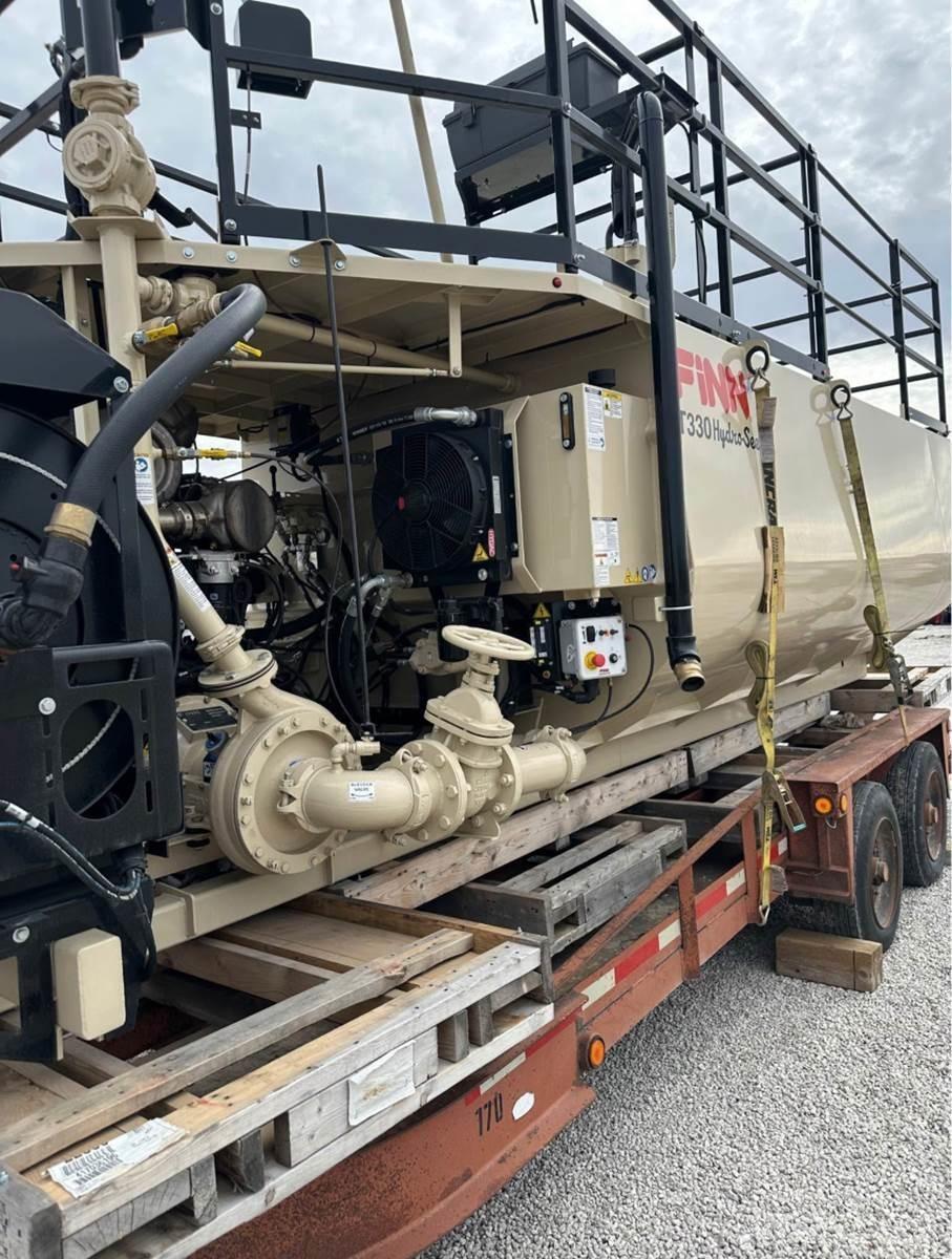 Finn T330 Hopper equipment, blowers and elevators