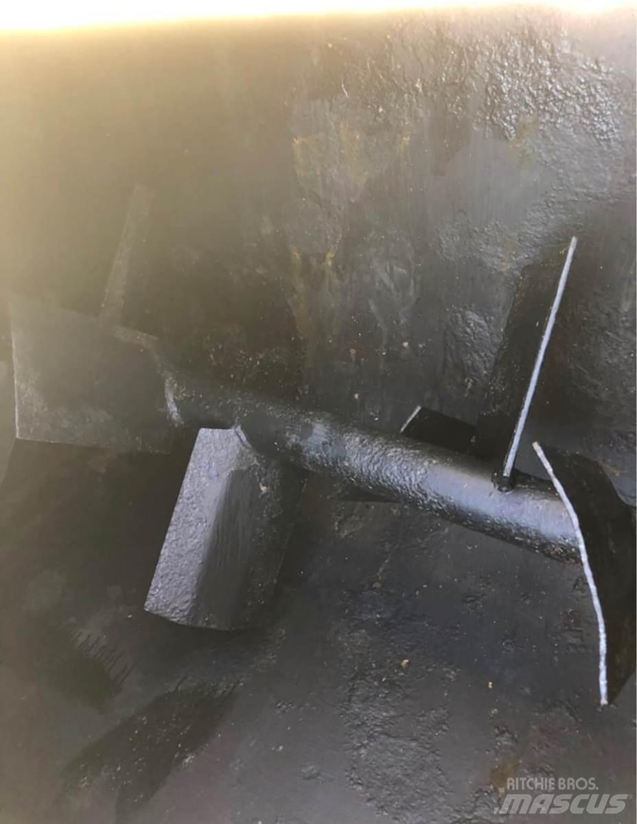 Finn T60 Hopper equipment, blowers and elevators