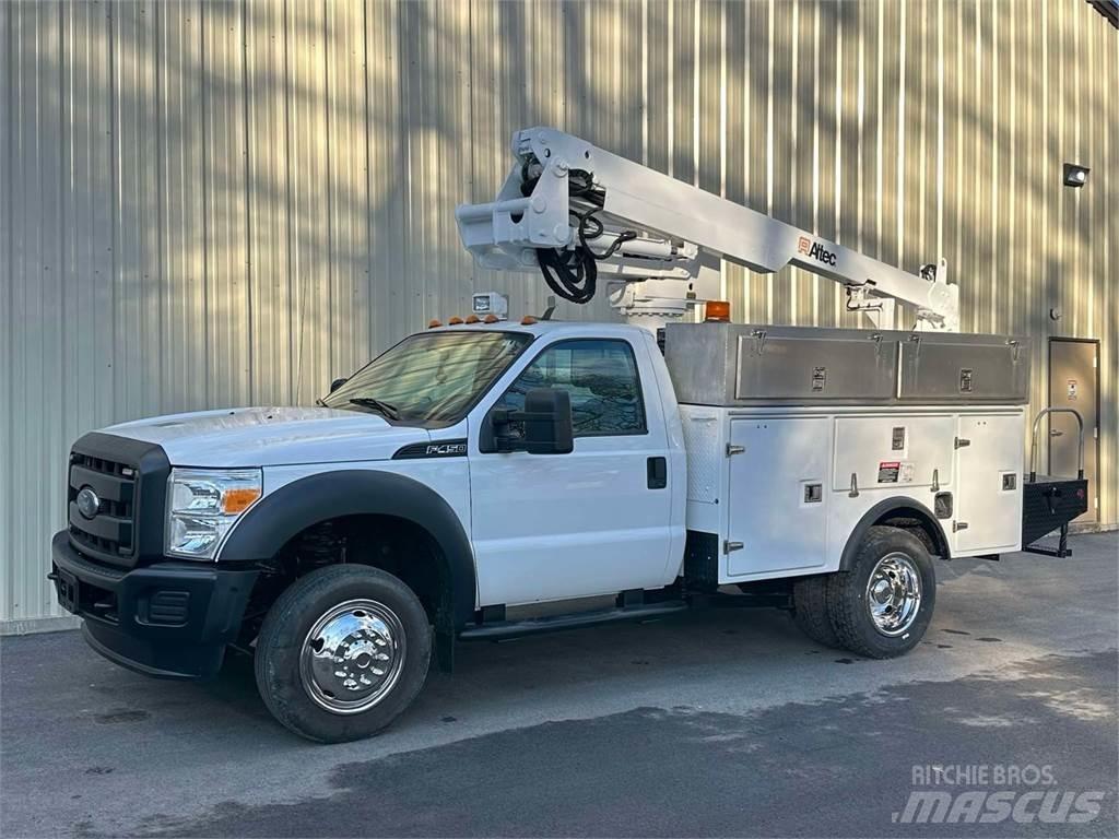 Ford F-450 Truck mounted platforms