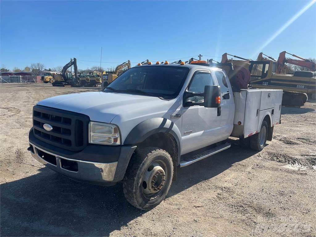 Ford F-450 Municipal / general purpose vehicles