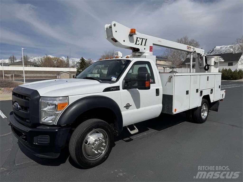 Ford F-450 Truck mounted platforms