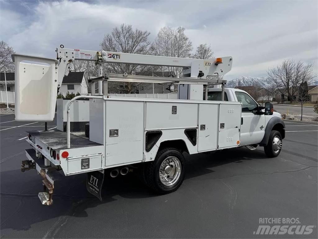 Ford F-450 Truck mounted platforms
