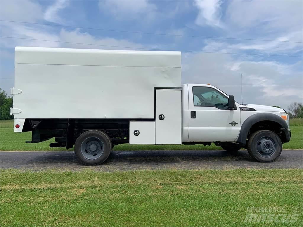 Ford F-550 Wood chip trucks