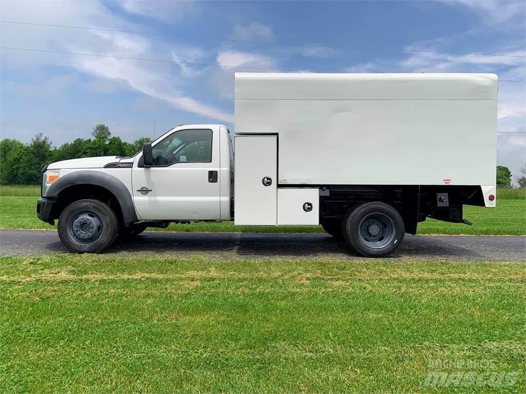 Ford F-550 Wood chip trucks