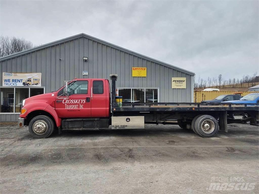 Ford F-650 Transport vehicles