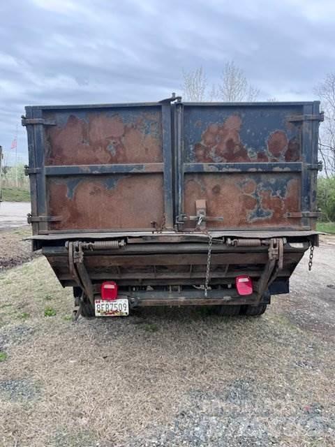 Ford F-750 Tipper trucks