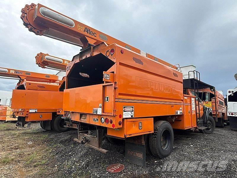 Ford F-750 Truck mounted platforms