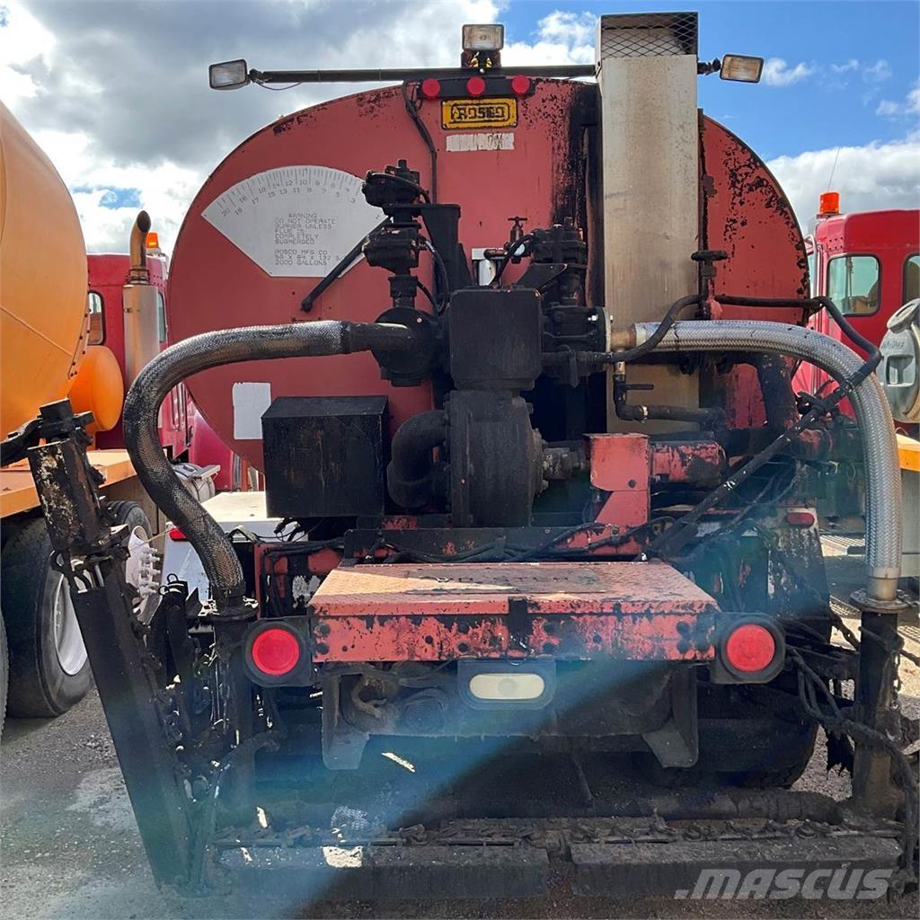 Ford F-800 Tanker trucks