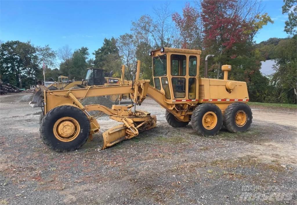 Galion 830 Graders