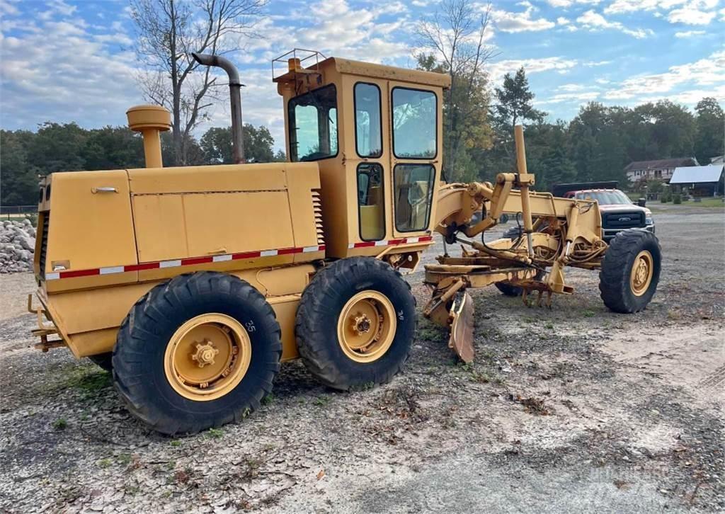 Galion 830 Graders