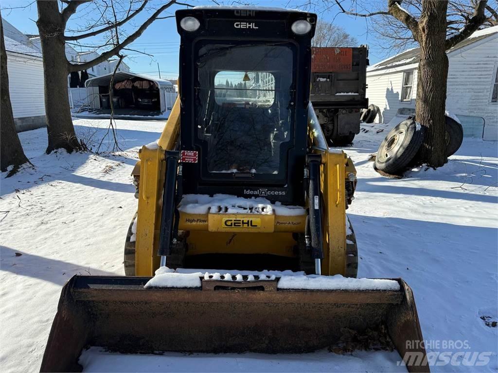 Gehl RT215 Skid steer loaders