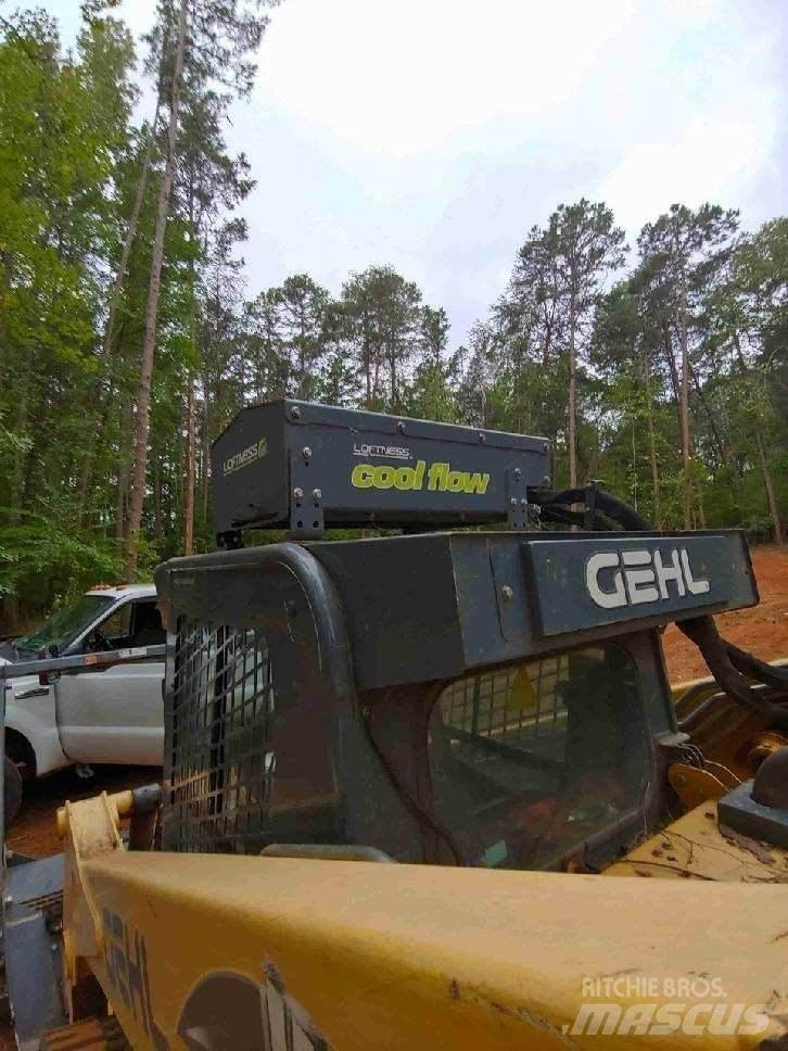 Gehl VT320 Skid steer loaders