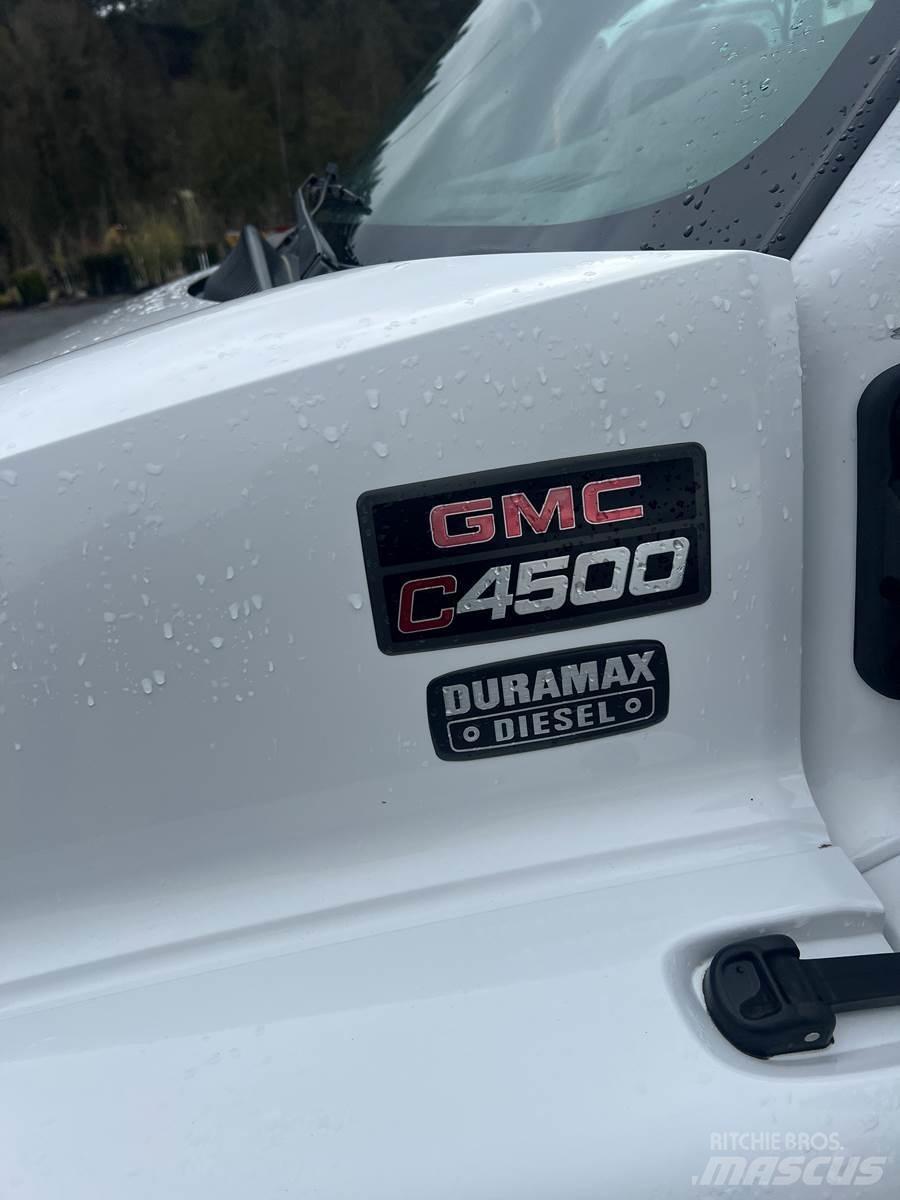 GMC 4500 Municipal / general purpose vehicles