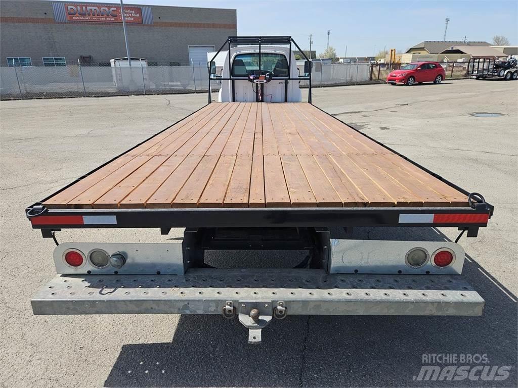 GMC C5500 Flatbed / Dropside trucks