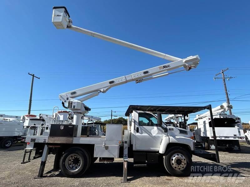 GMC C7500 Truck mounted platforms