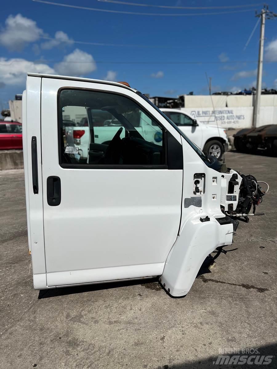 GMC C7500 Other components
