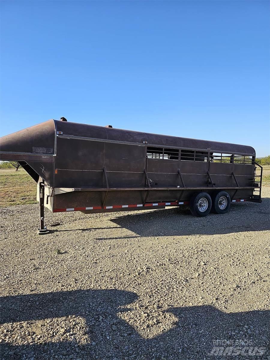  HUGHES Livestock transport
