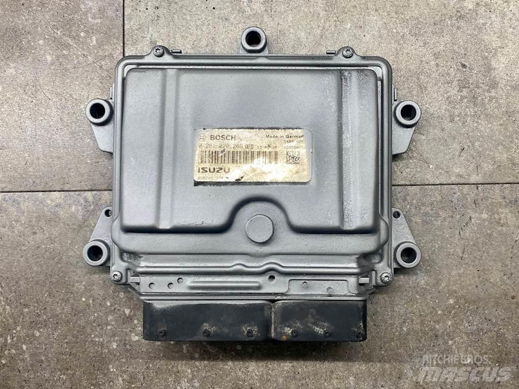 Isuzu NPR Electronics