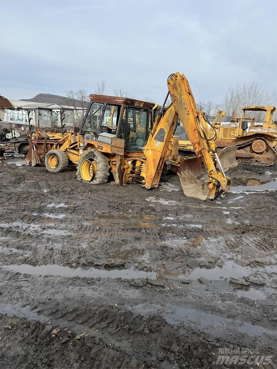 JCB 3CX Backhoe