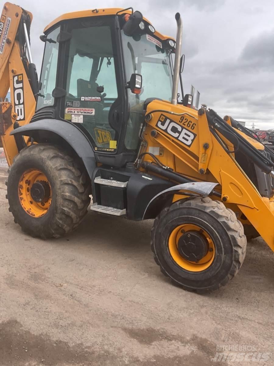 JCB 3CX Backhoe