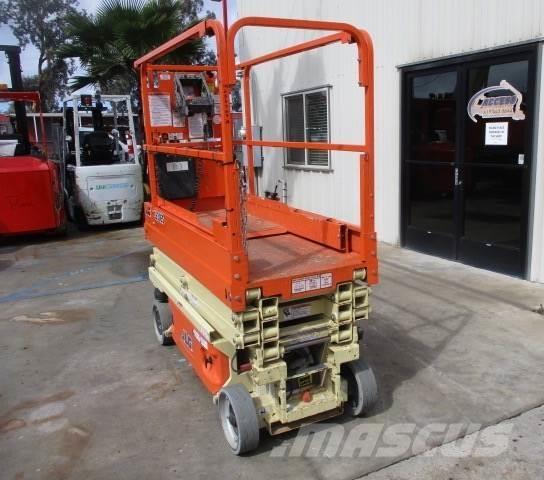 JLG 1930ES Scissor lifts