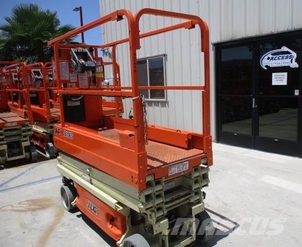 JLG 1930ES Scissor lifts