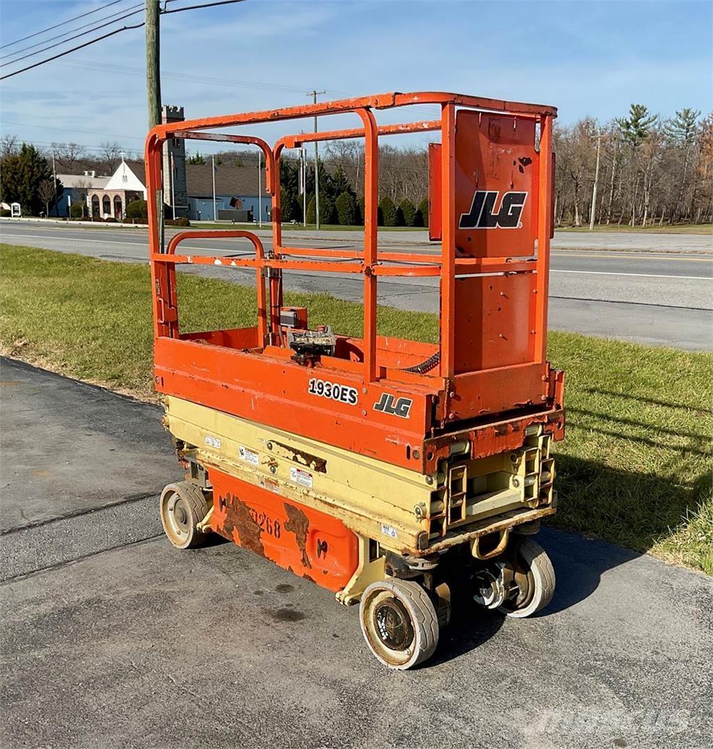 JLG 1930ES Scissor lifts
