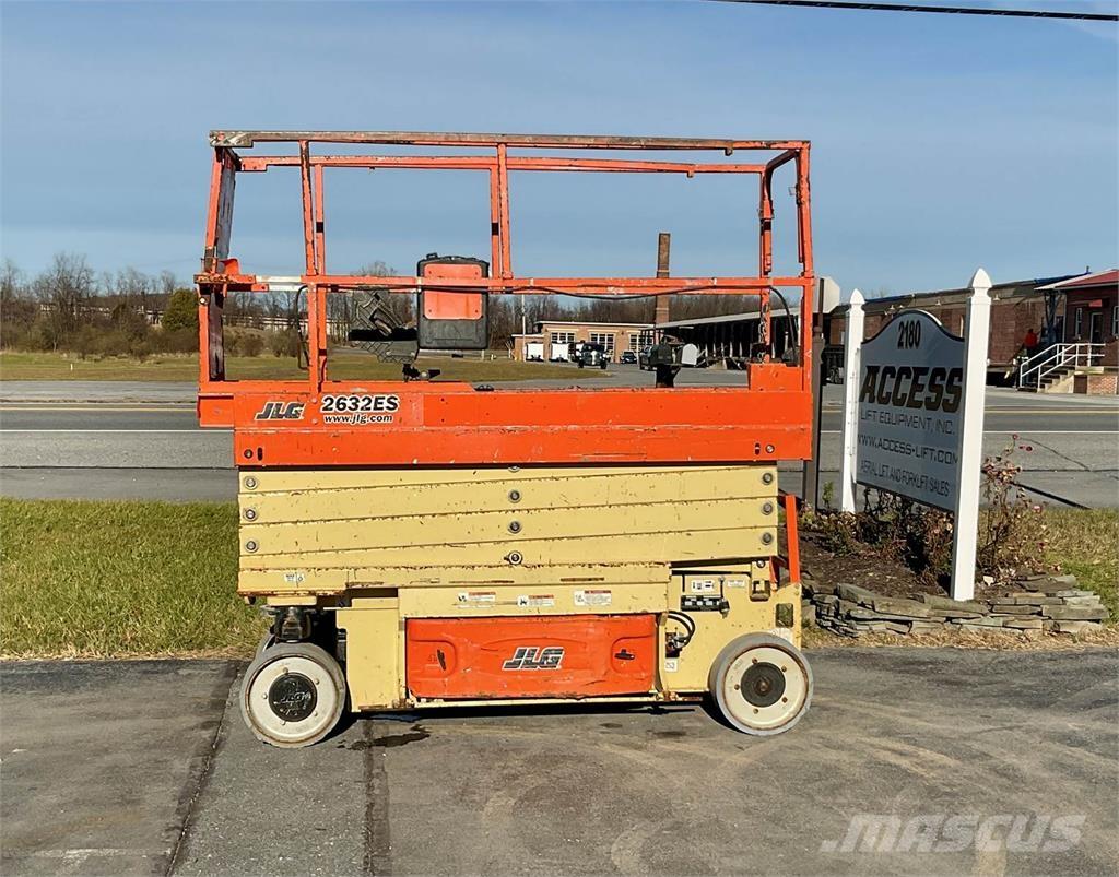 JLG 2632ES Scissor lifts
