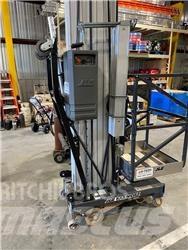 JLG 38AM Used Personnel lifts and access elevators