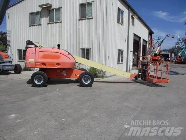 JLG 400S Telescopic boom lifts