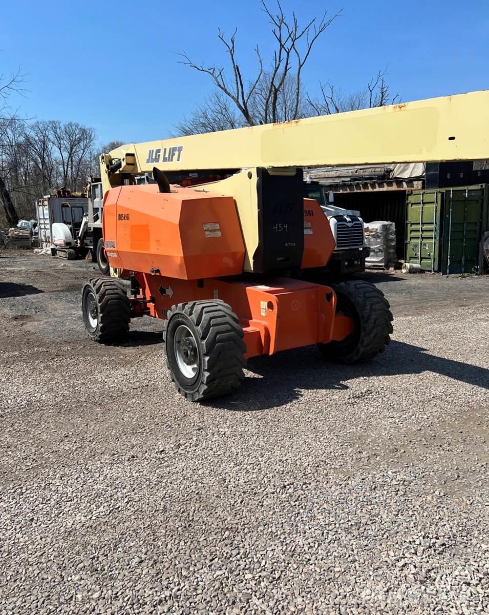 JLG 800 AJ Used Personnel lifts and access elevators