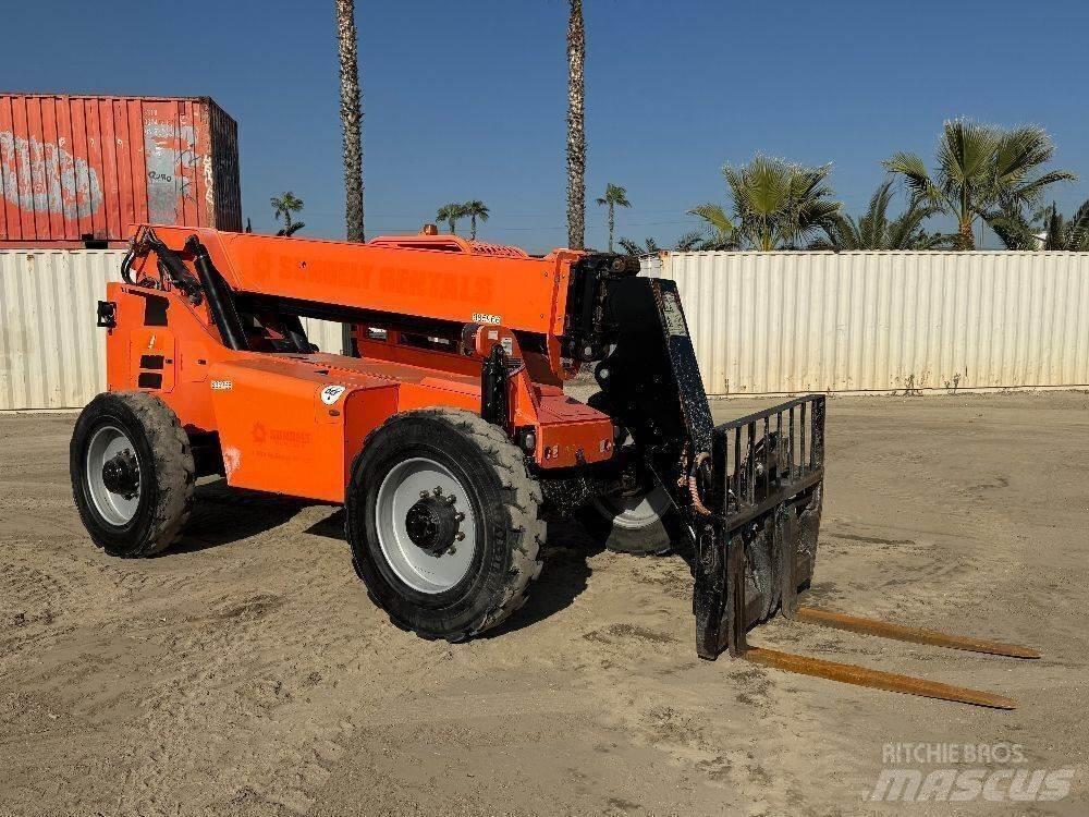 JLG 8042 Telescopic handlers
