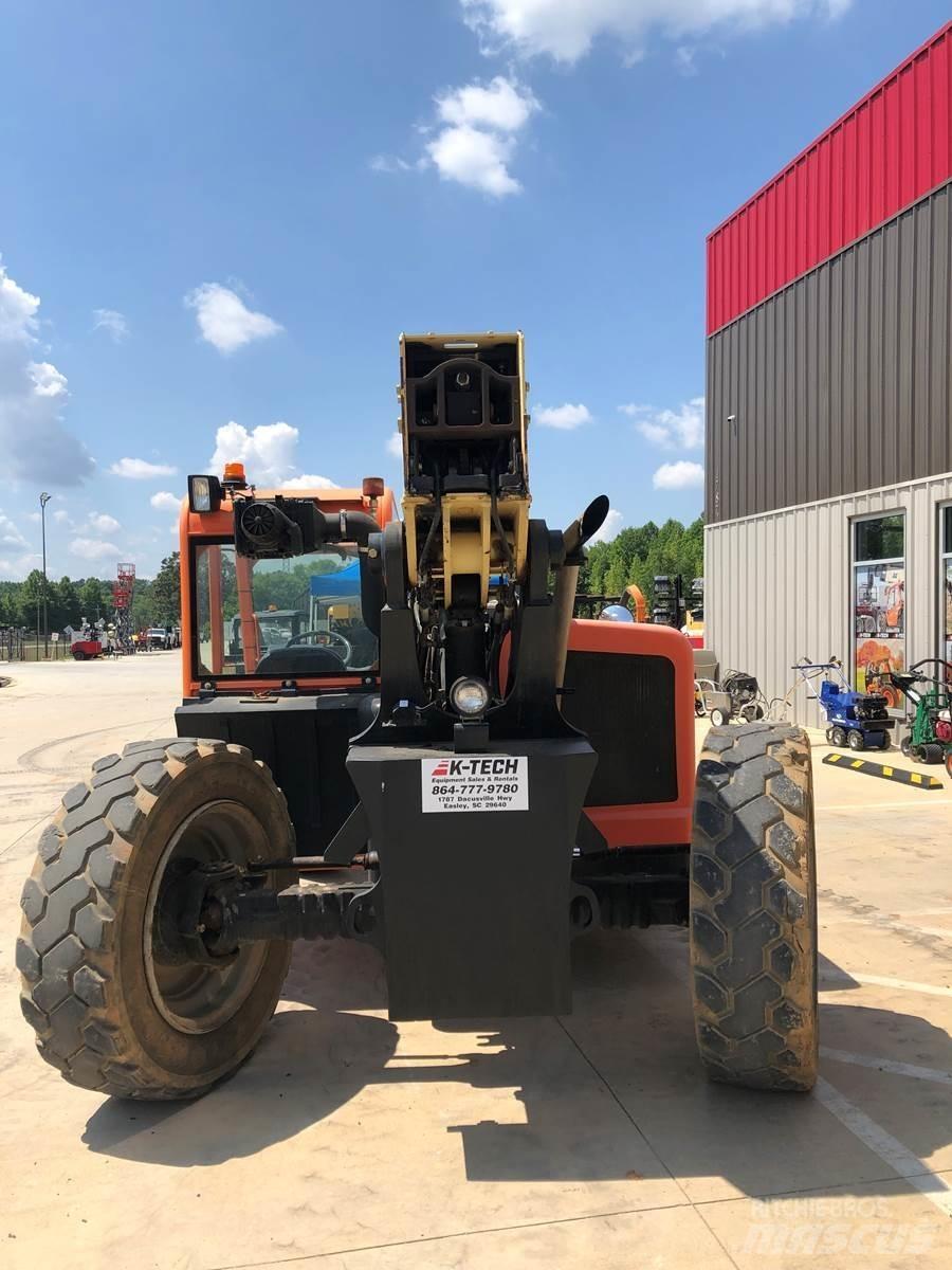 JLG G6-42A Telescopic boom lifts