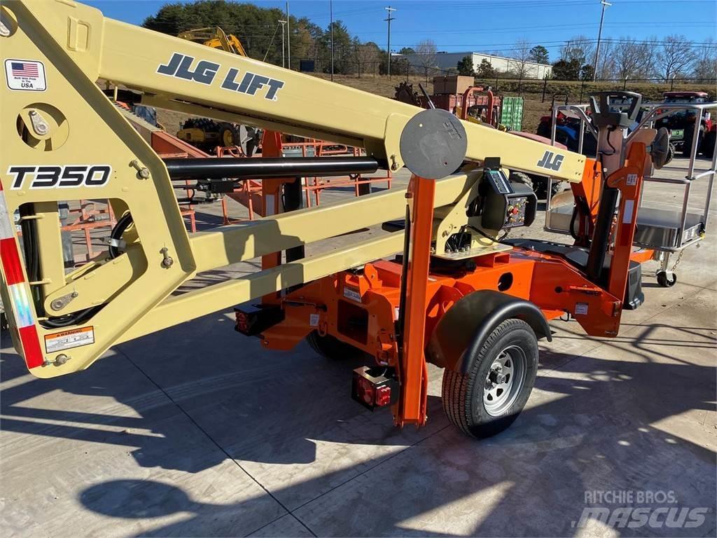 JLG T350 Trailer mounted platforms