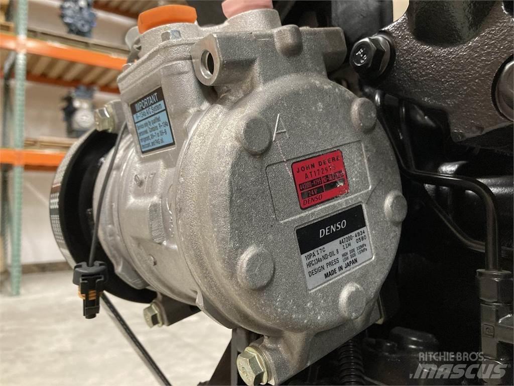 John Deere  Engines