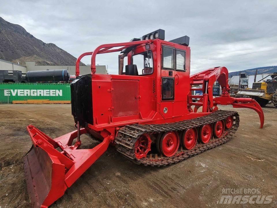 KMC 1000 Skidders