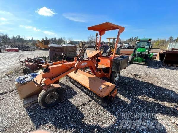 Lay-Mor 8B Tractors