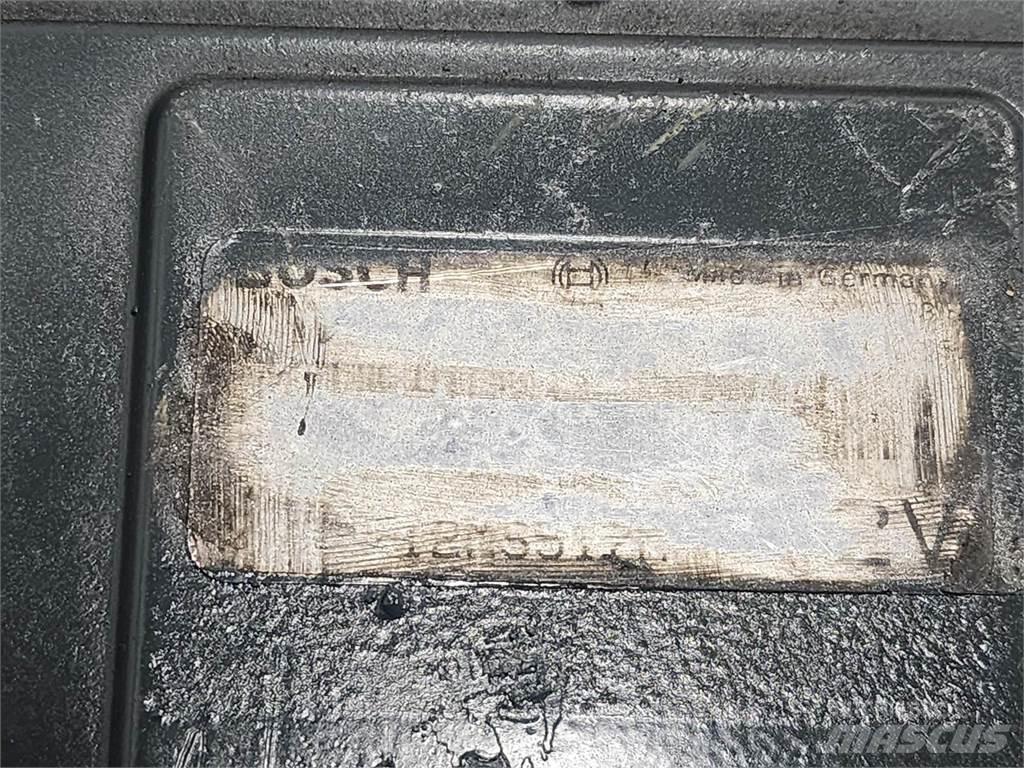 Mack  Electronics
