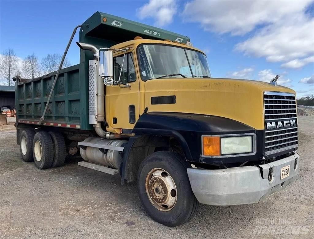 Mack CH613 Tipper trucks