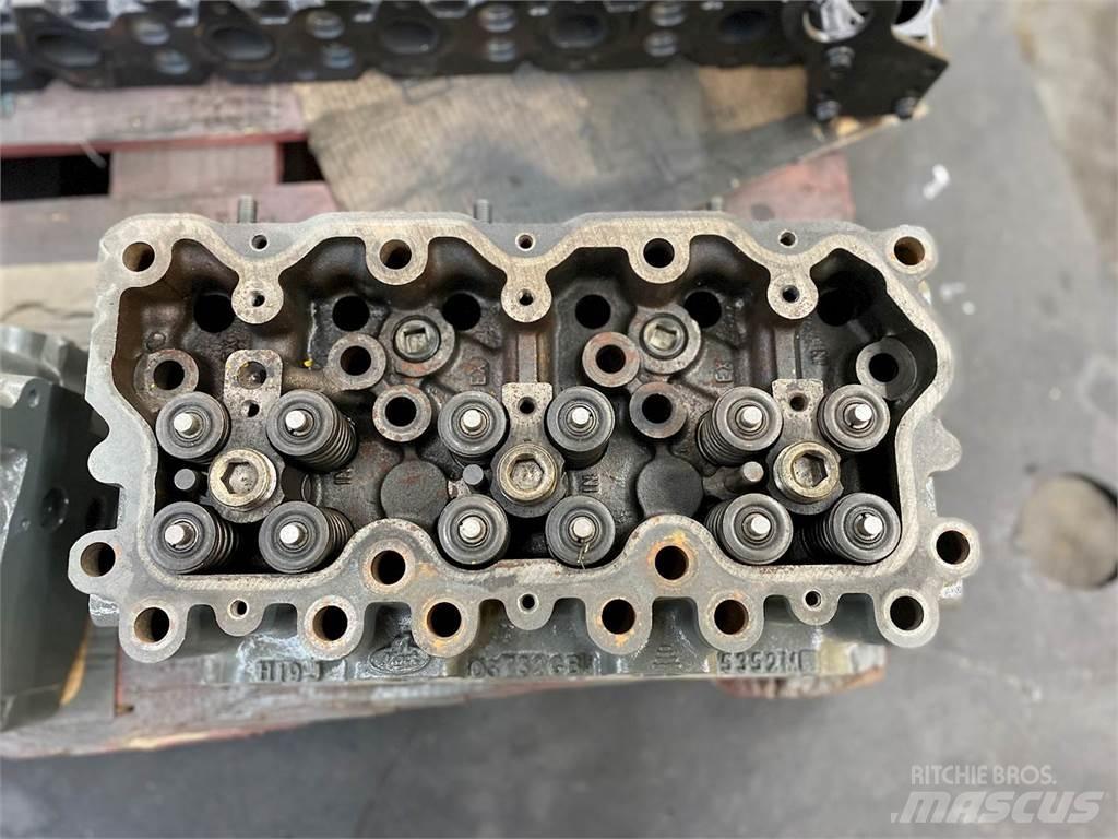 Mack E7 Other components